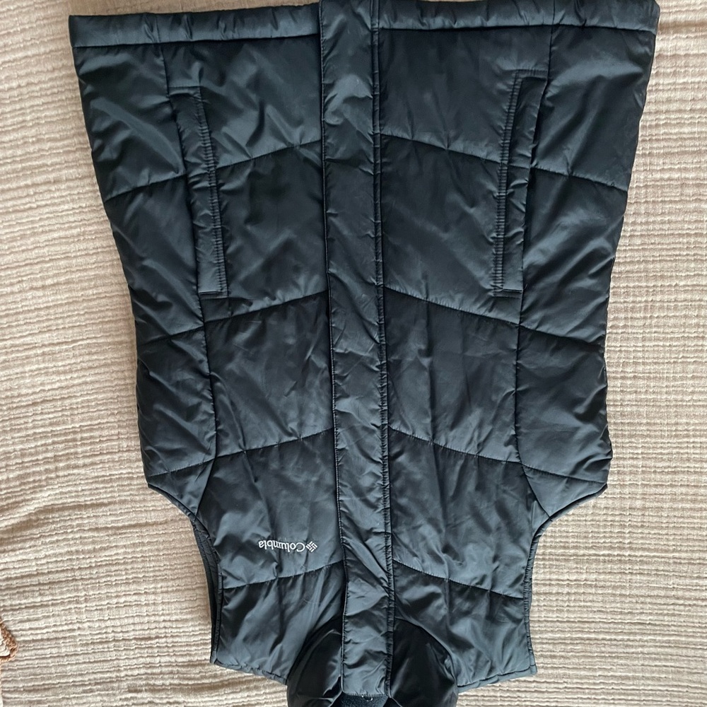 Columbia vest